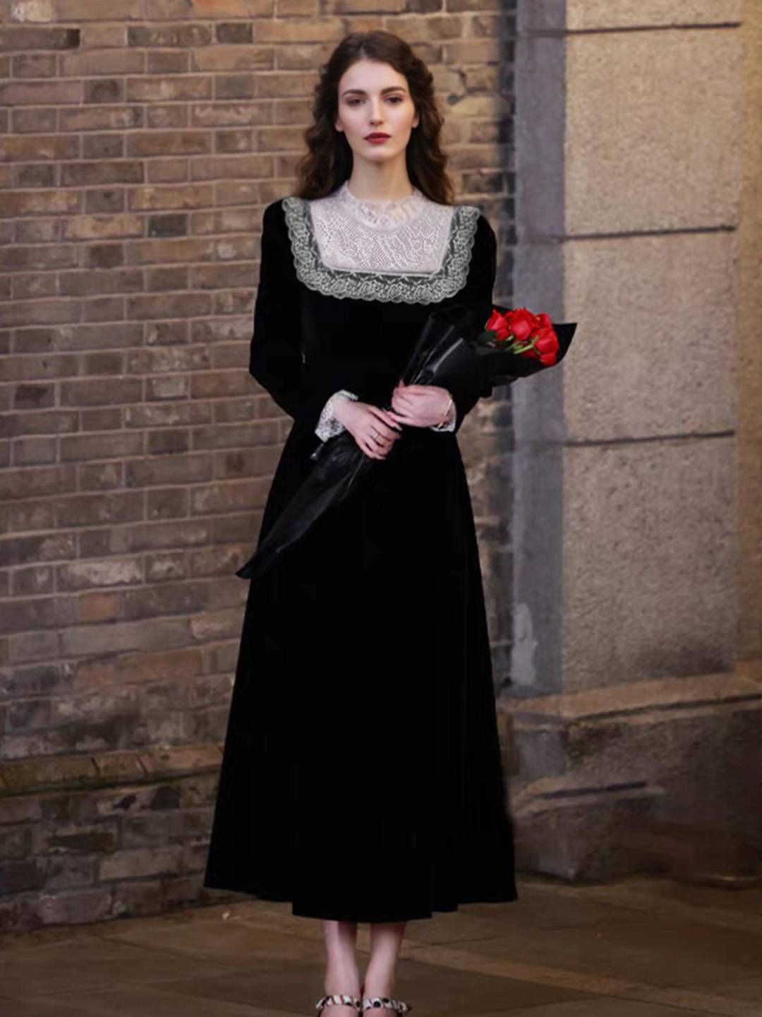 Lina Lace Collar Dress