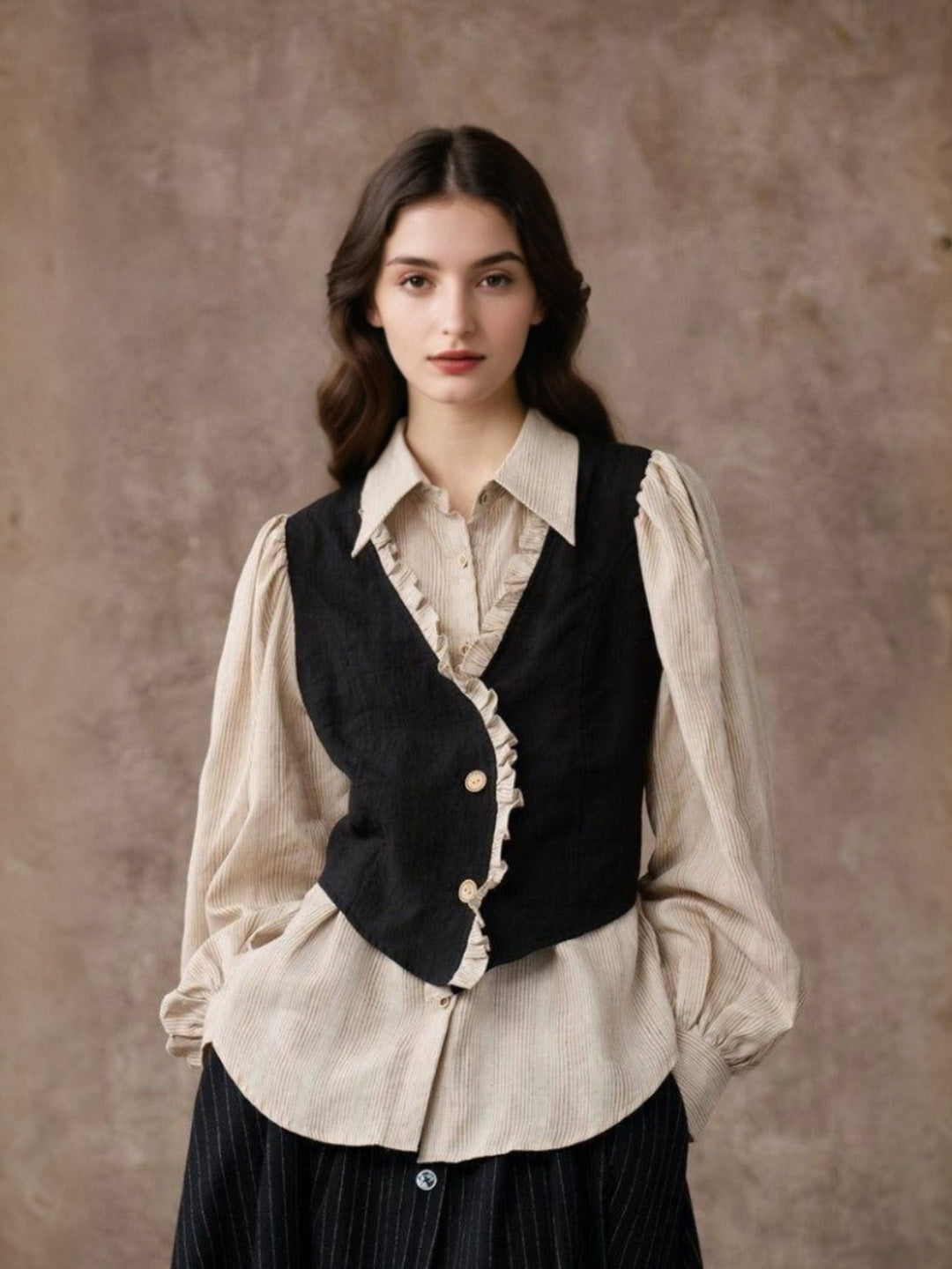 Reina V-Neck Vest