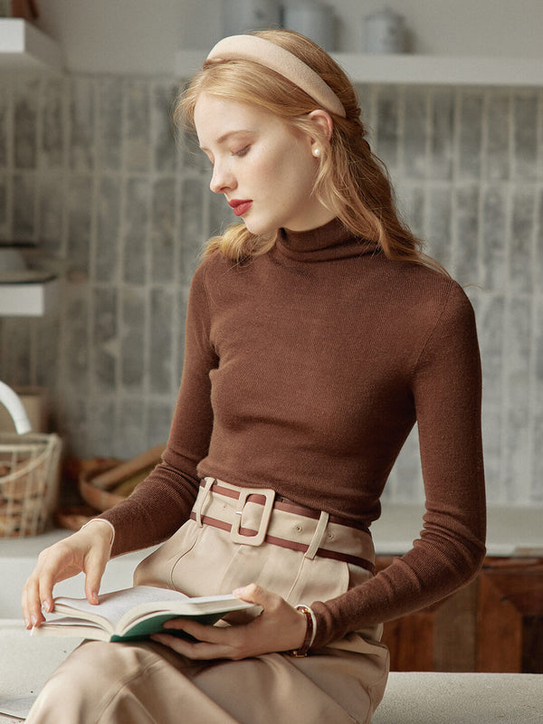 Amber Seam-Free Brown Turtleneck Knitted Top