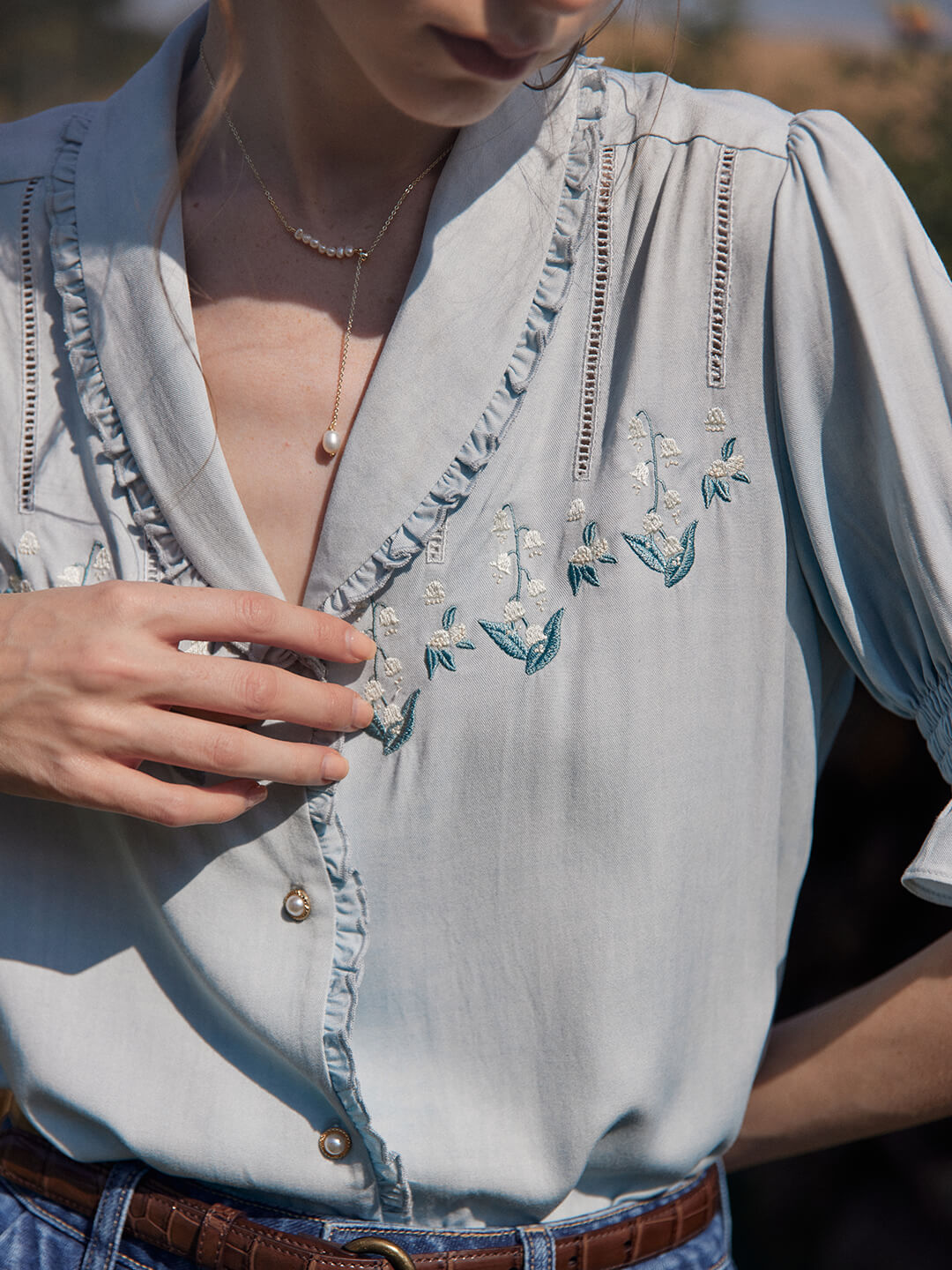 Convallaria Floral Embroidered Puff Top/Simple Retro/66042