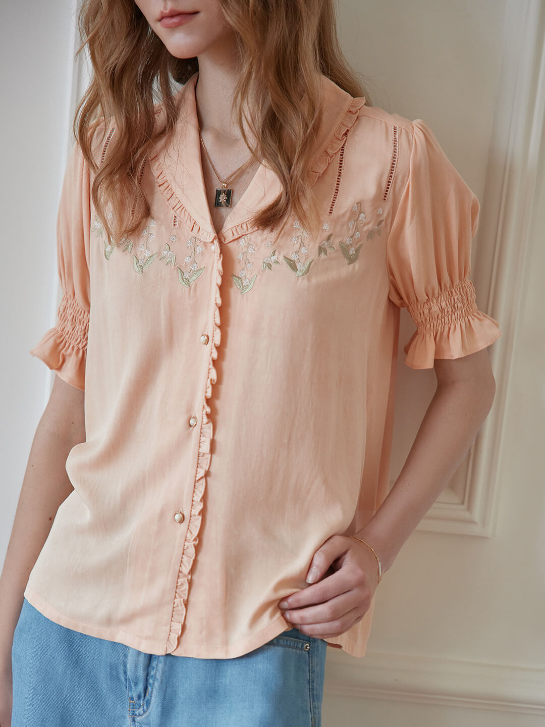 Convallaria Floral Embroidered Orange Puff Top/SIMPLE RETRO