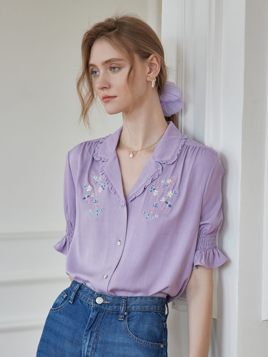 Alicia Floral Embroidery V-Neck Purple Blouse/SIMPLE RETRO