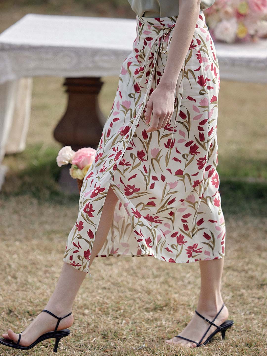 Milan Romantic Tulip print Tea skirt