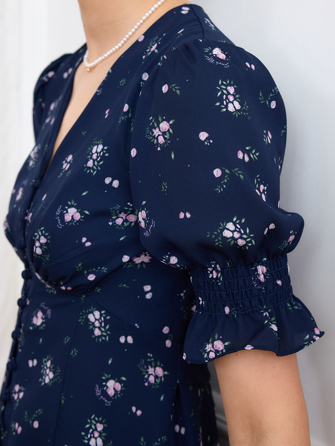 【Final Sale】Nalani Ditsy Floral Print Puff Sleeve Ruffle Hem Dress