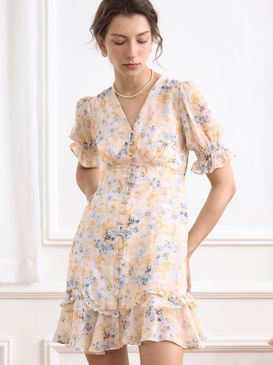 【Final Sale】Nalani Ditsy Floral Print Puff Sleeve Ruffle Hem Dress