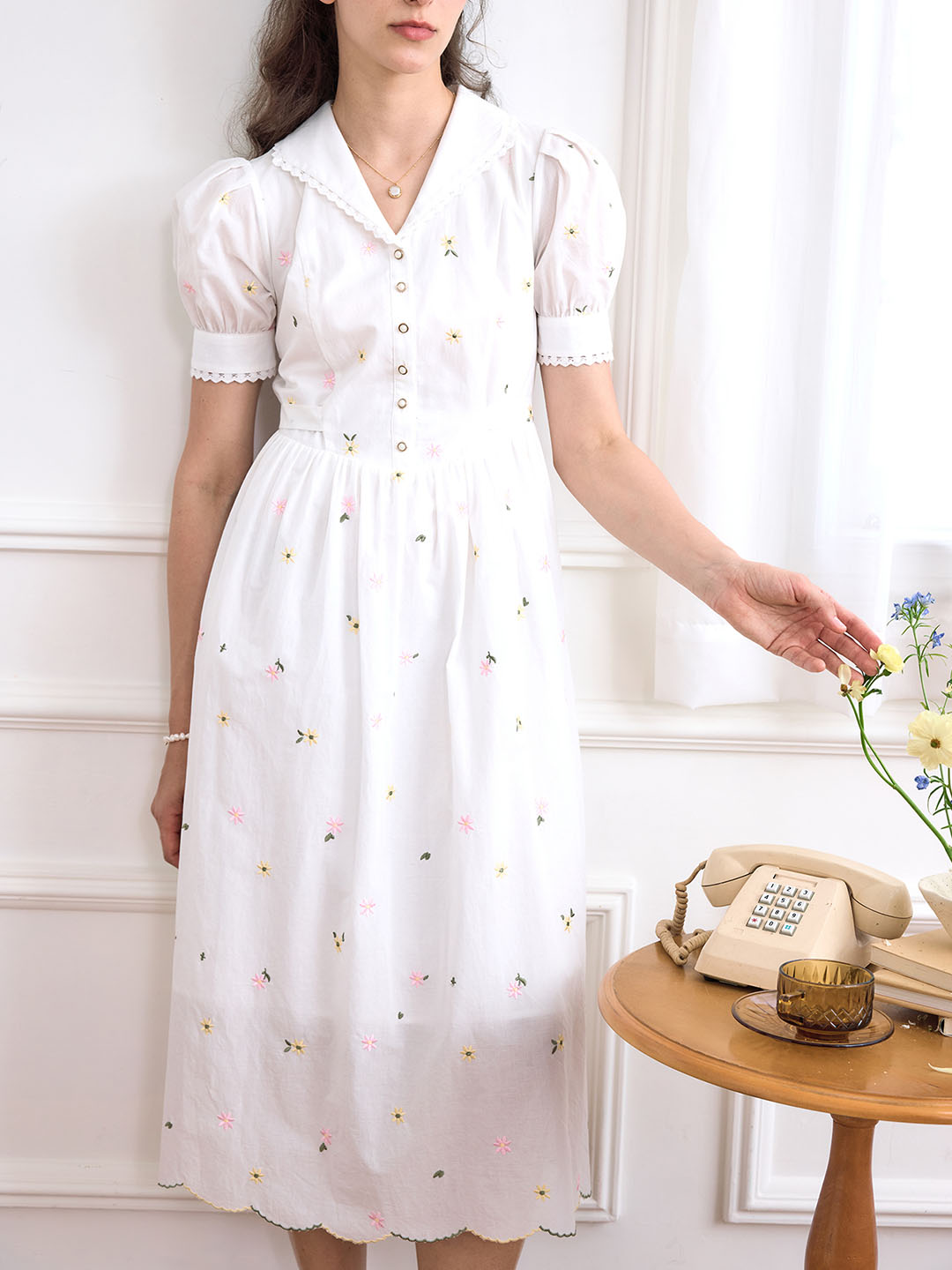 【Holiday Sale】Mariam V Neck Daisy Embroidered Dress