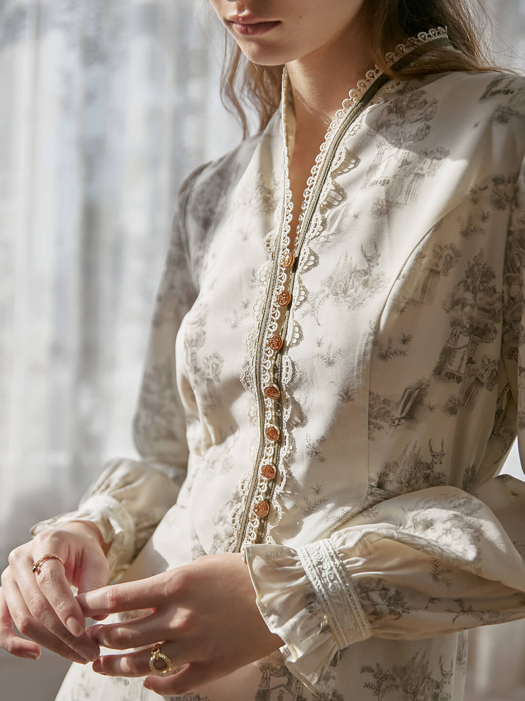 Lyric Printed Stand Collar Midi Dress/Simple Retro/11254