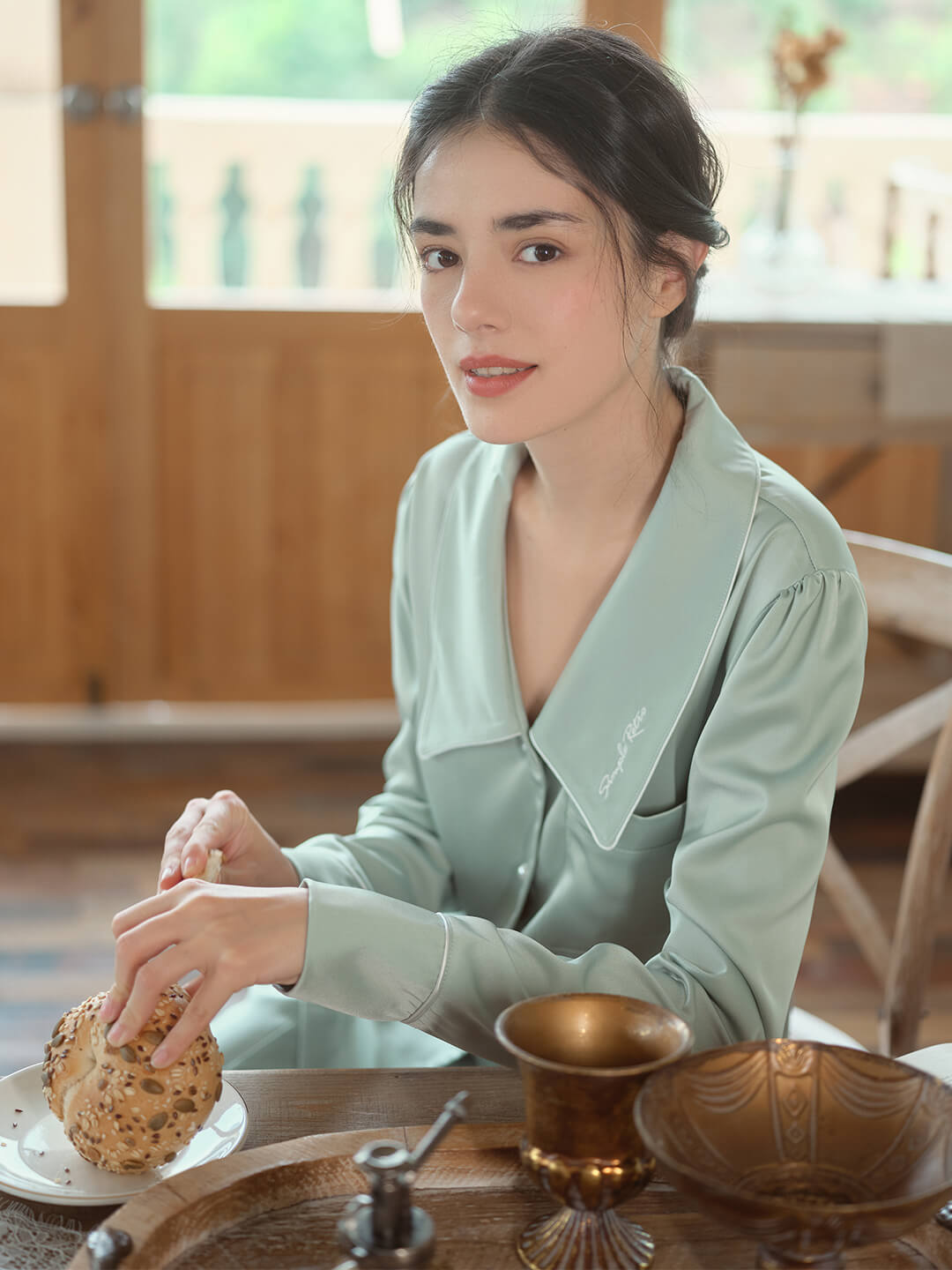 Lucia Satin Green Pyjama Set/Simple Retro/77001