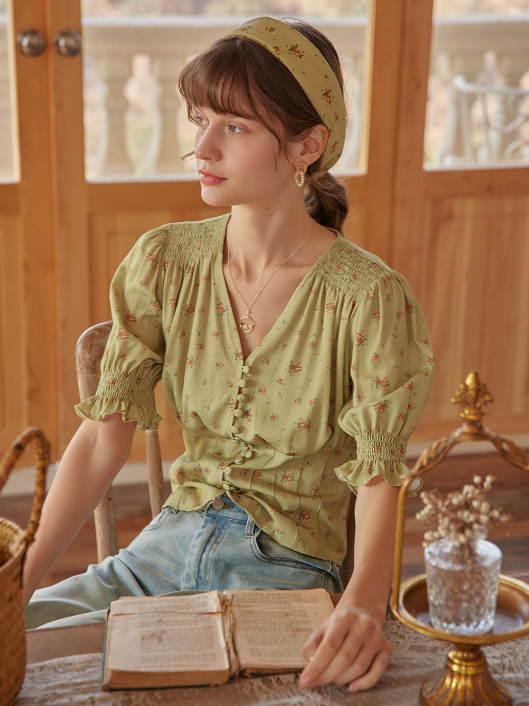 Rosalina Floral Pleated Shirt/Simple Retro/55055