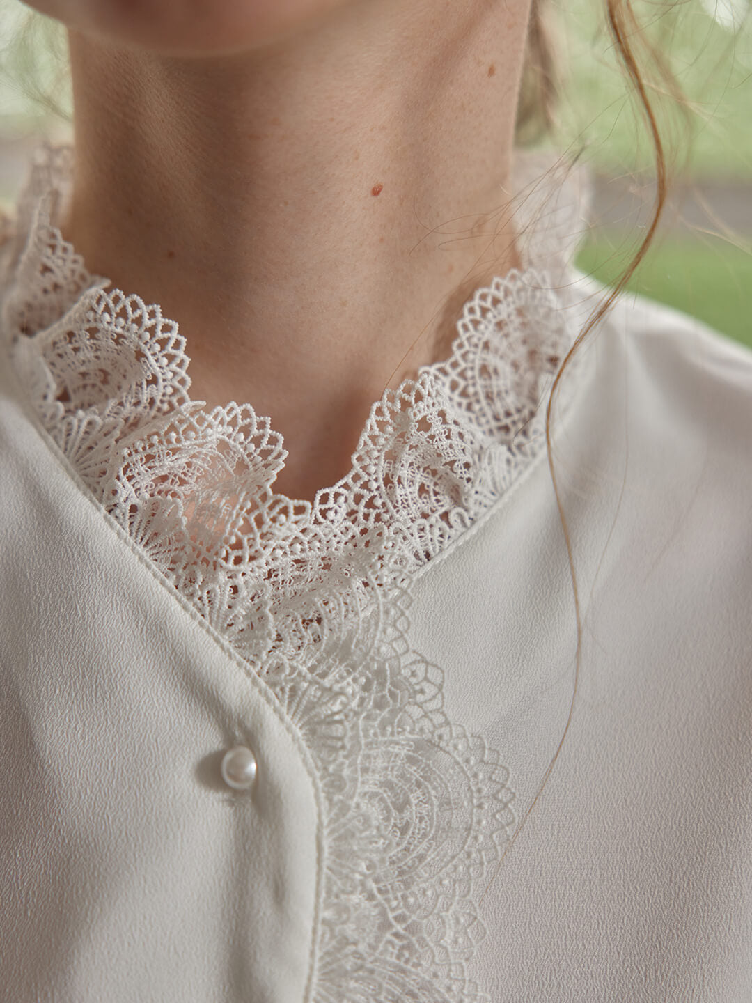 Hanna Puff Sleeve White Lace Blouse/SIMPLERETRO
