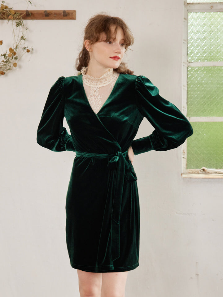 Sofia V-neck Green Velvet Wrap Dress/SIMPLERET