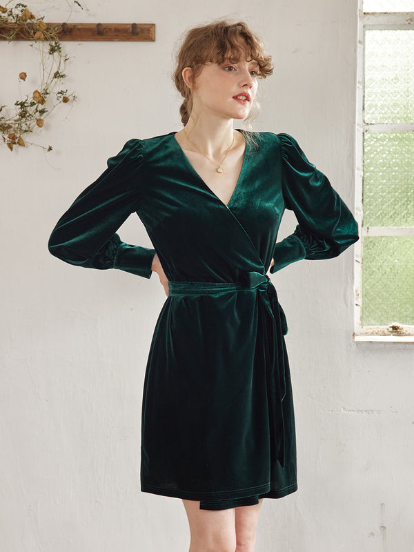 【Holiday Sale】Sofia V-neck Green Velvet Wrap Dress