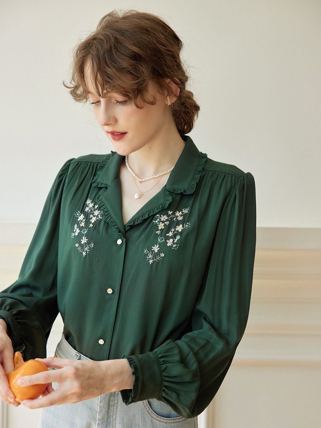 【Final Sale】Convallaria Floral Embroidered Green Puff Top