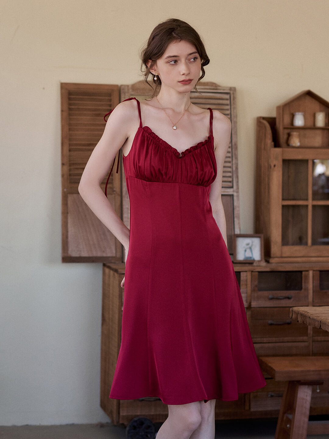 Jennifer Ruffled V-neck Red Slip Dress/Simple Retro/11335