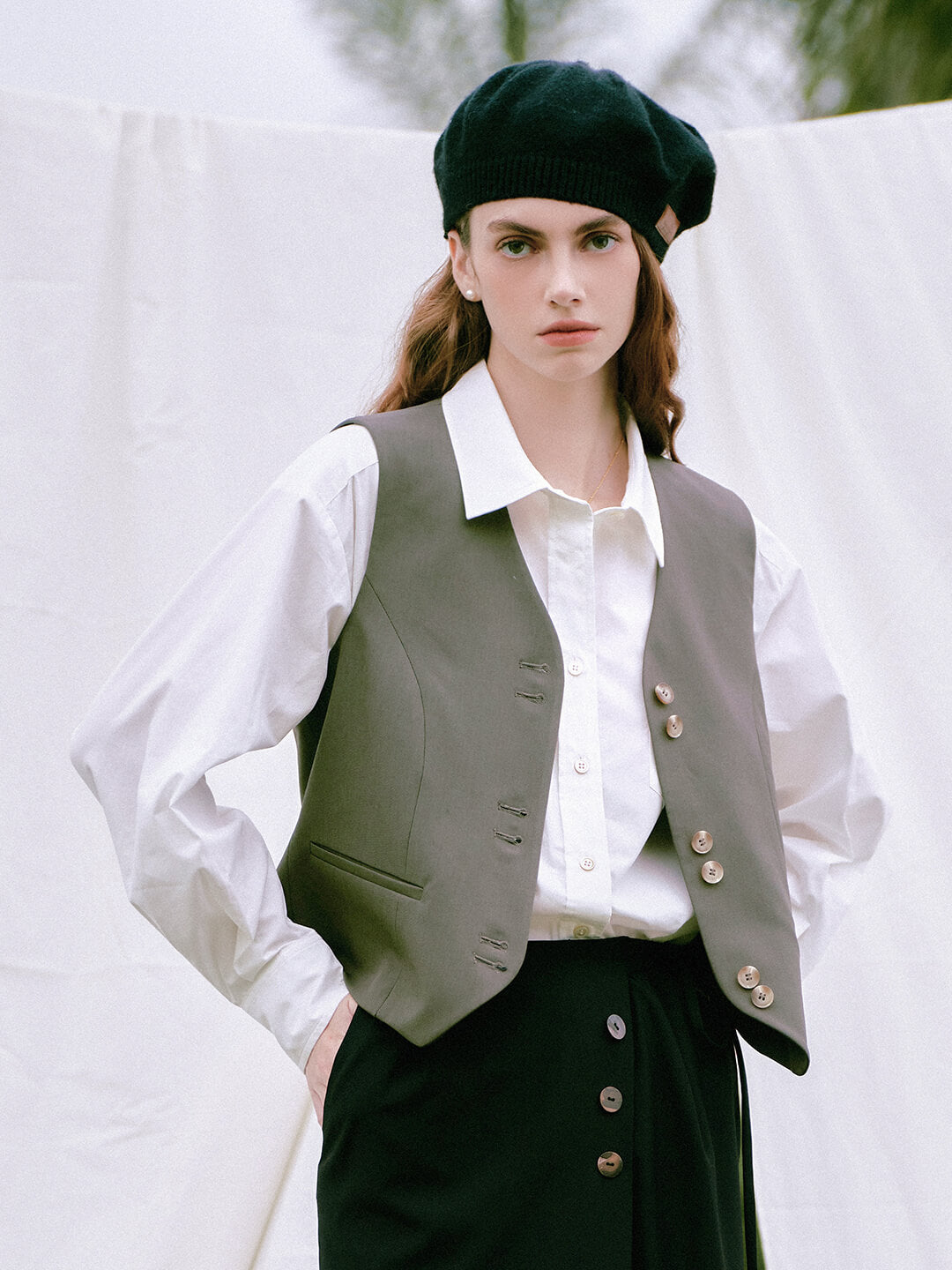 Yvonne Vintage Style Sleeveless Fitted Vest