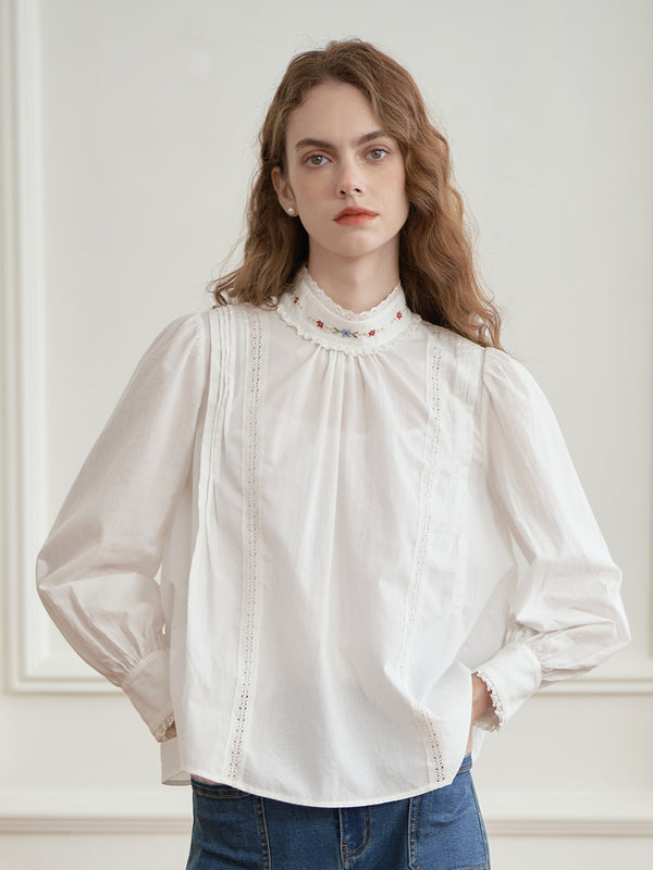 Aylin Mock Neck Embroidered White Shirt
