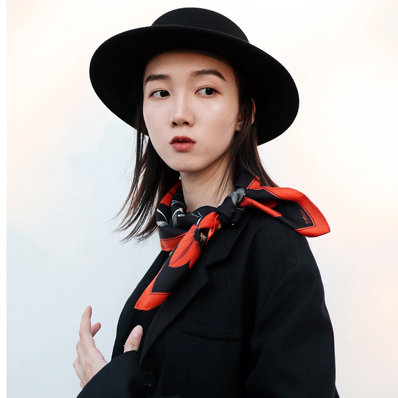 Chowxiaodou 16 Momme Tulip Silk Twill Small Square Scarf  65*65