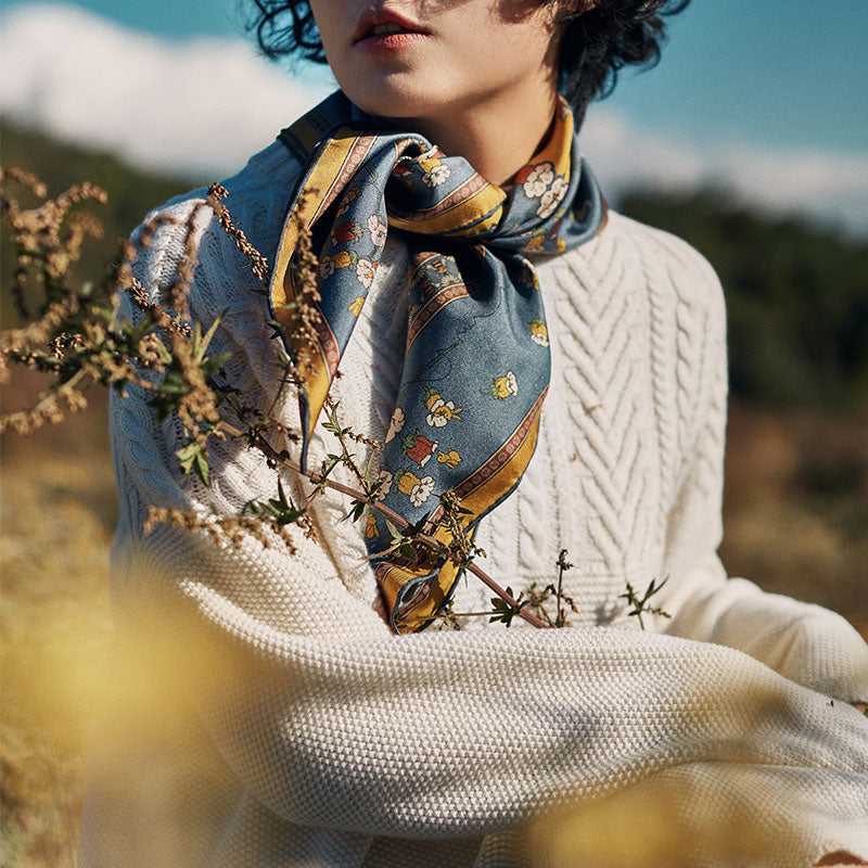 Chowxiaodou 16 Momme Mulberry Silk Twill Small Square Scarf 65*65