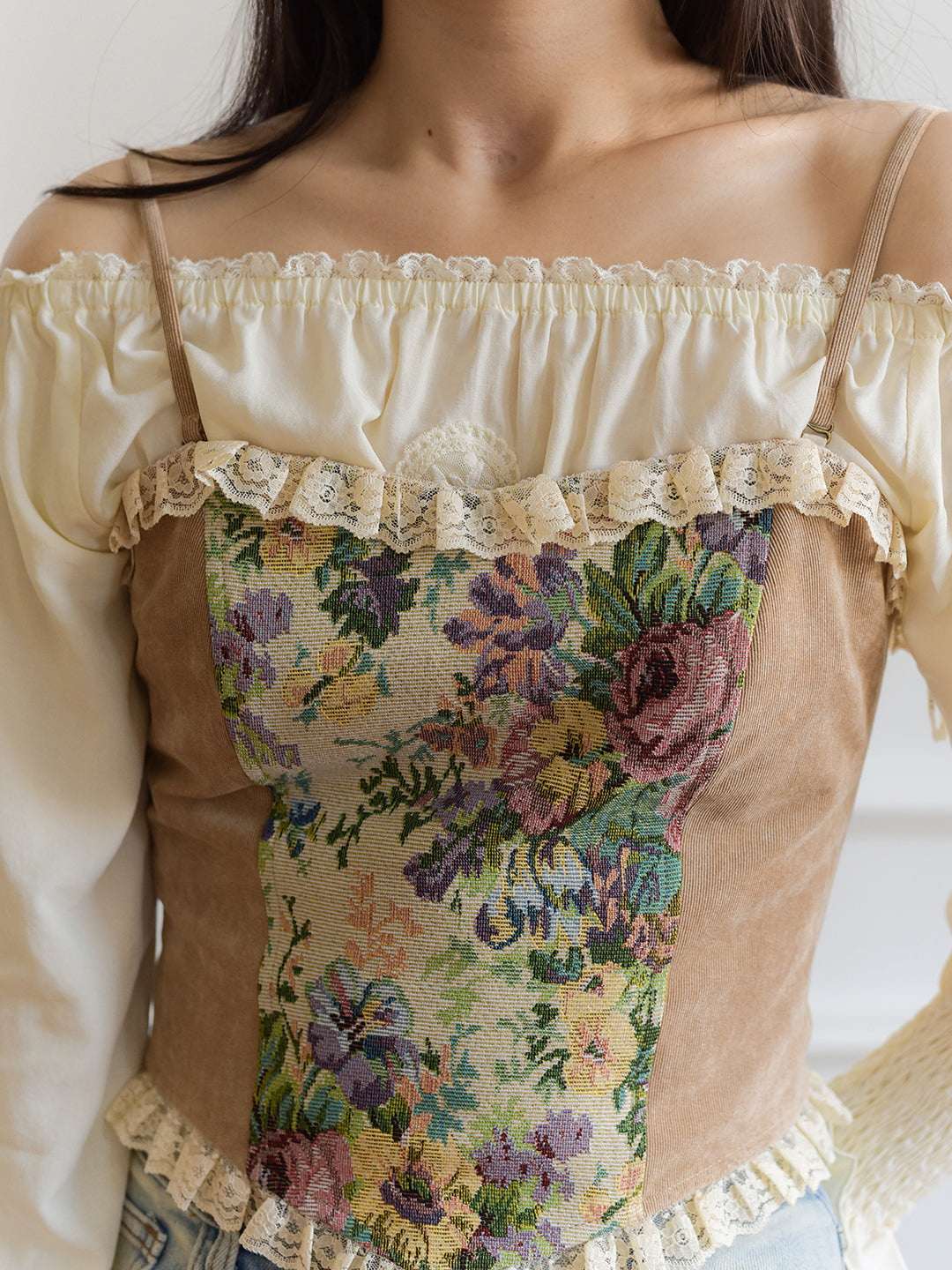 【FINAL SALE】Doreen Vintage One-shoulder Lace Blouse