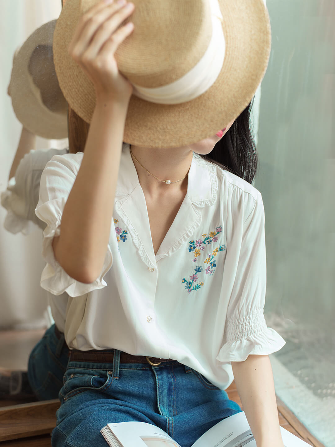 Alicia Floral Embroidery V-Neck Blouse White