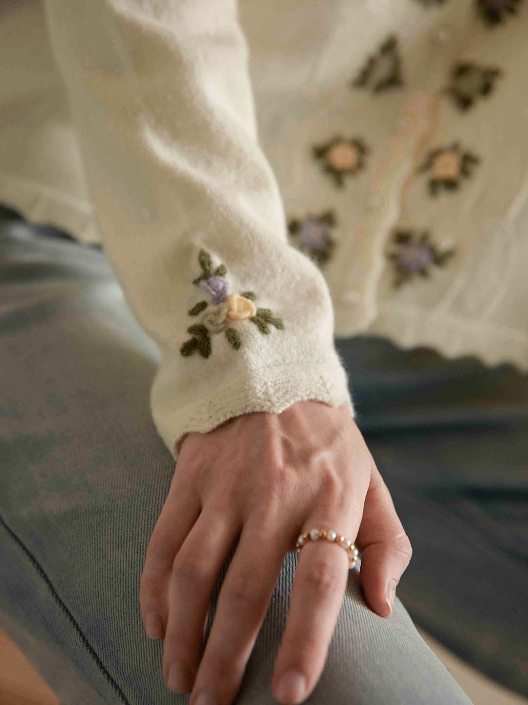 Eranthe Handmade Embroidery Knitwear/Simple Retro/22147