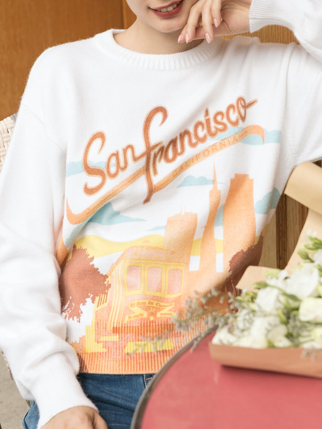 Elaina Printed Crewneck White Sweatshirt/Simple Retro/77020